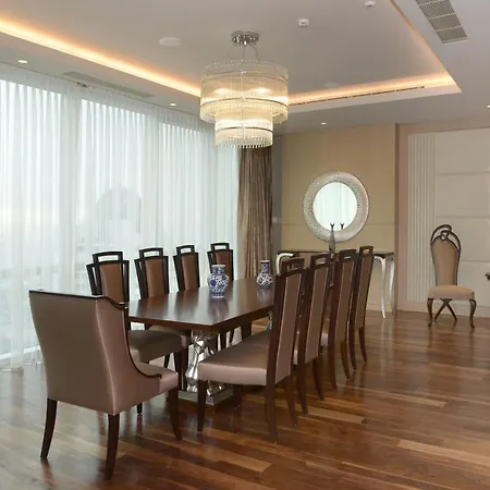 Wyndham Grand Levent & Conference Center ホテル イスタンブール