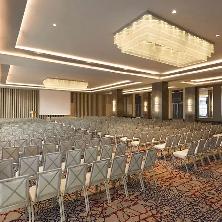 Otel Wyndham Grand Levent & Conference Center