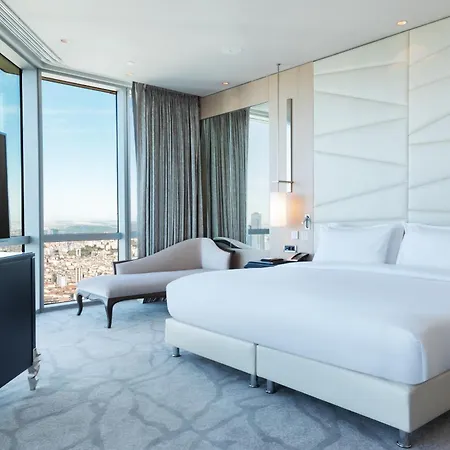 Wyndham Grand Levent & Conference Center Otel
