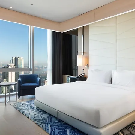 Otel Wyndham Grand Levent & Conference Center 5*