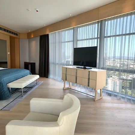 ホテル Wyndham Grand Levent & Conference Center イスタンブール