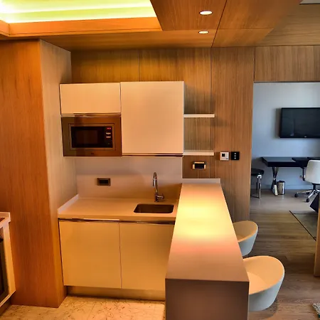 Wyndham Grand Levent & Conference Center 5* イスタンブール