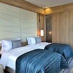 Wyndham Grand Levent & Conference Center Hotell