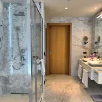 Hotell Wyndham Grand Levent & Conference Center