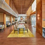Hotell Wyndham Grand Levent & Conference Center 5*