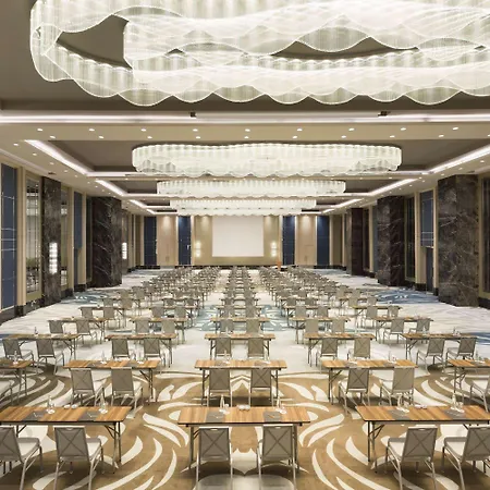 Wyndham Grand Levent & Conference Center Szálloda Isztambul