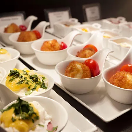 Wyndham Grand Levent & Conference Center 5* Istanbul