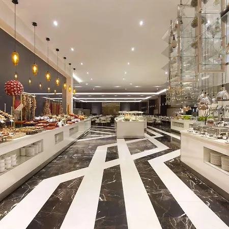 Szálloda Wyndham Grand Levent & Conference Center