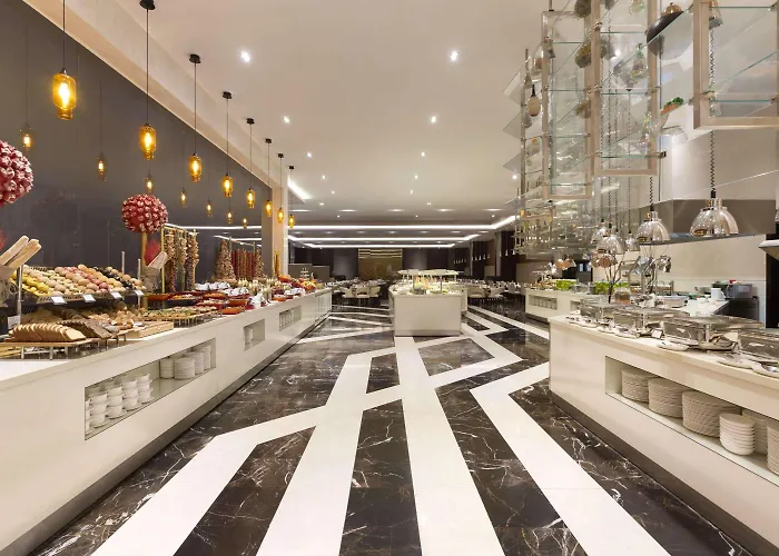 فندق ويندهام جراند إسطنبول ليفينت