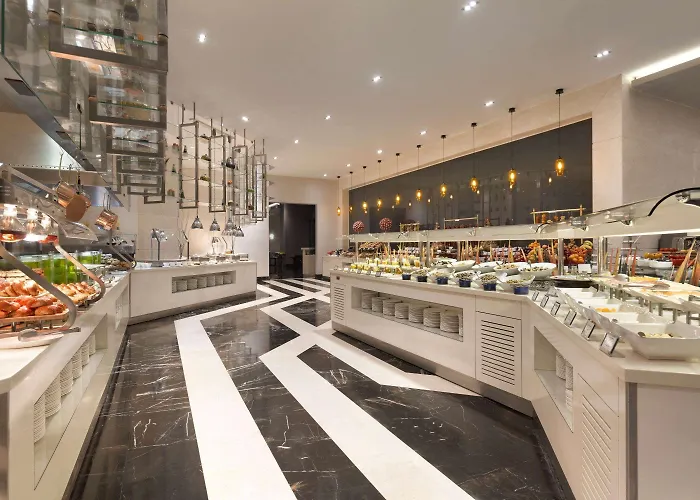 ويندهام جراند إسطنبول ليفينت