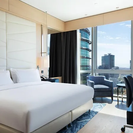 Hotel Wyndham Grand Levent & Conference Center 5*
